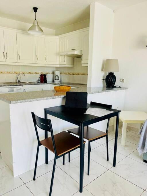 Comfy Home With Large Terrace Five Minutes From Ocean Los Cristianos  Kültér fotó