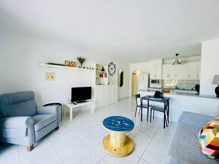 Comfy Home With Large Terrace Five Minutes From Ocean Los Cristianos  Kültér fotó